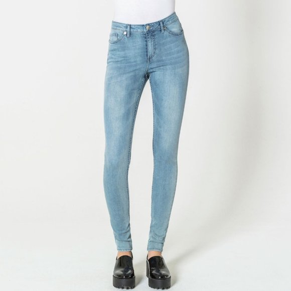Cheap Monday High Snap Powder Blue - Picture 1 of 3